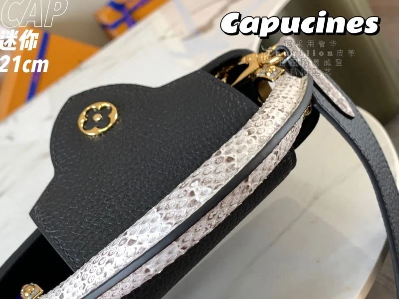 Durable Louis Vuitton Capucines BB Bags 40088