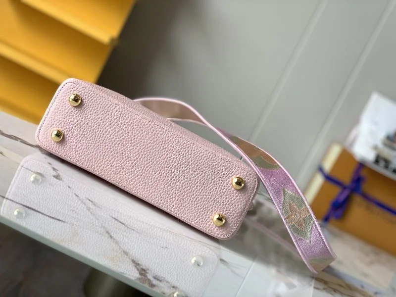 Stylish Louis Vuitton Capucines BB Bags 40084