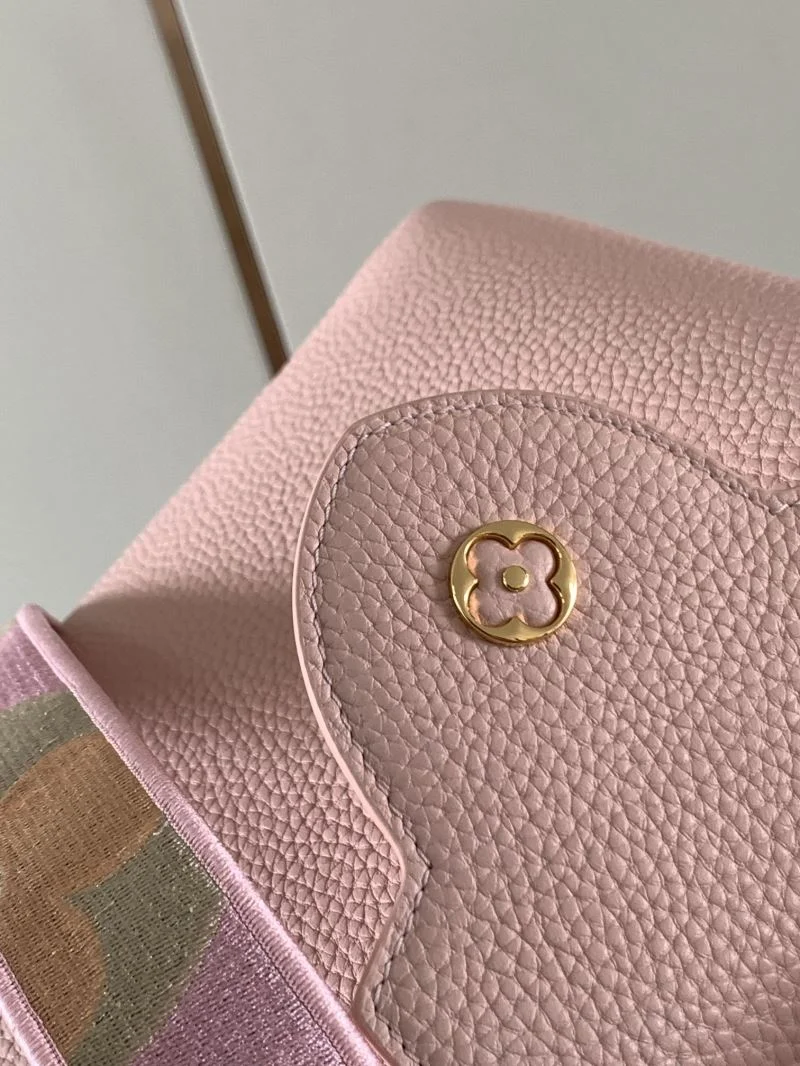 Stylish Louis Vuitton Capucines BB Bags 40084