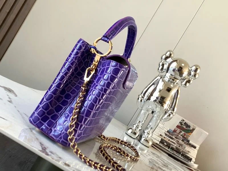 Modern Louis Vuitton Capucines BB Bags 40093