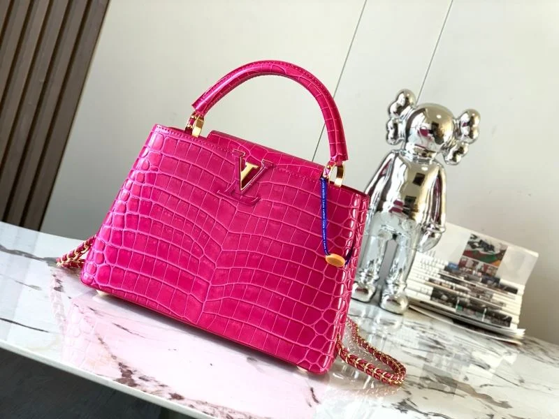 Compact Louis Vuitton Capucines BB Bags 40083