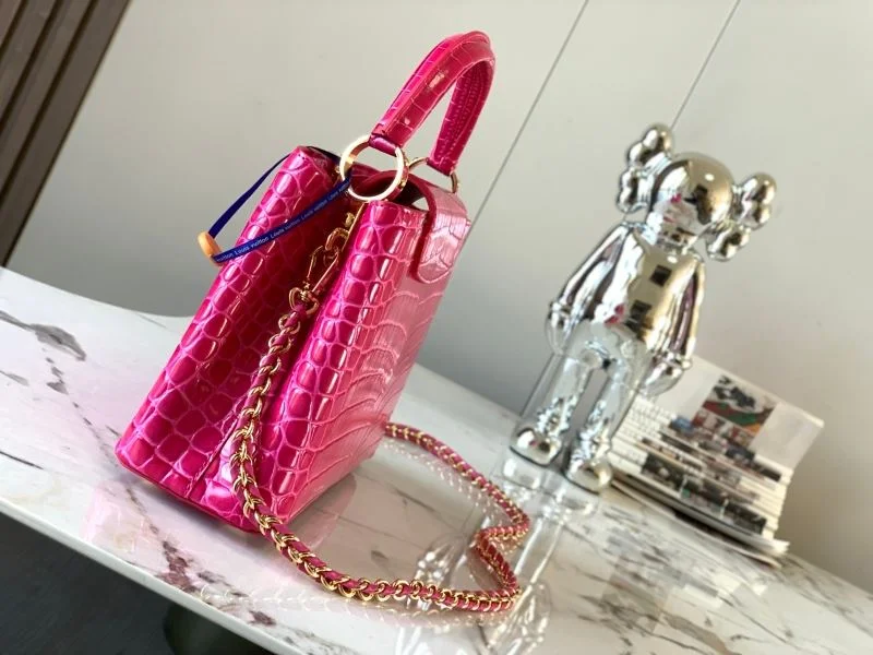 Compact Louis Vuitton Capucines BB Bags 40083