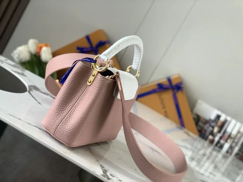 Durable Louis Vuitton Capucines BB Bags 40080
