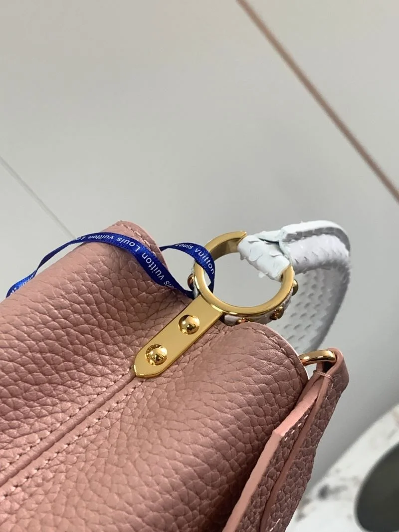 Durable Louis Vuitton Capucines BB Bags 40080