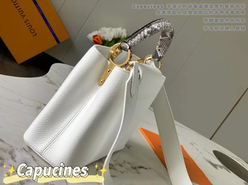 TechFriendly Louis Vuitton Capucines BB Bags 40073