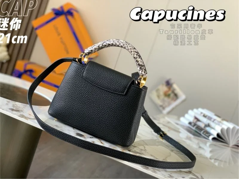 Louis Vuitton Capucines BB Bags Bold 40070
