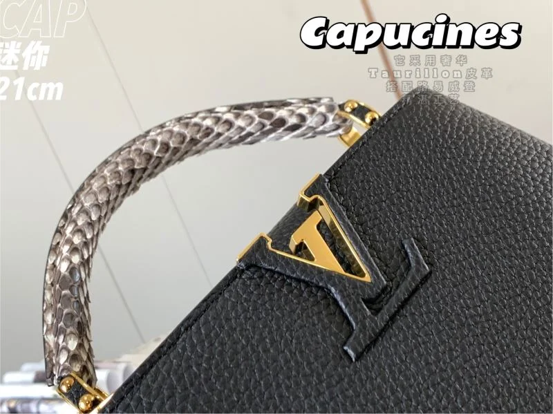 Louis Vuitton Capucines BB Bags Bold 40070
