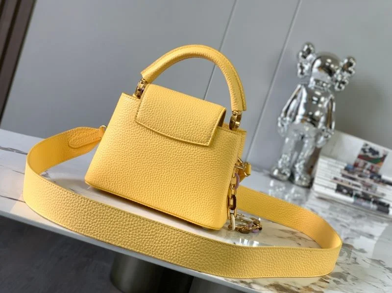 BestValue Louis Vuitton Capucines BB Bags 40062