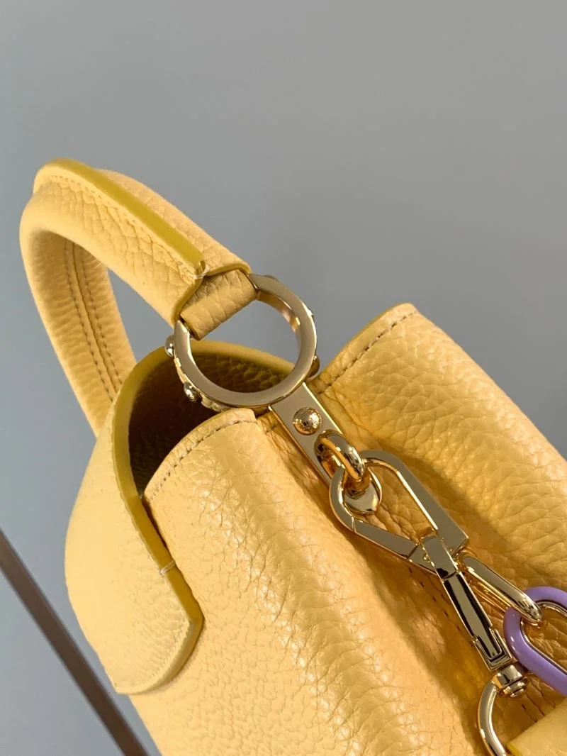 BestValue Louis Vuitton Capucines BB Bags 40062