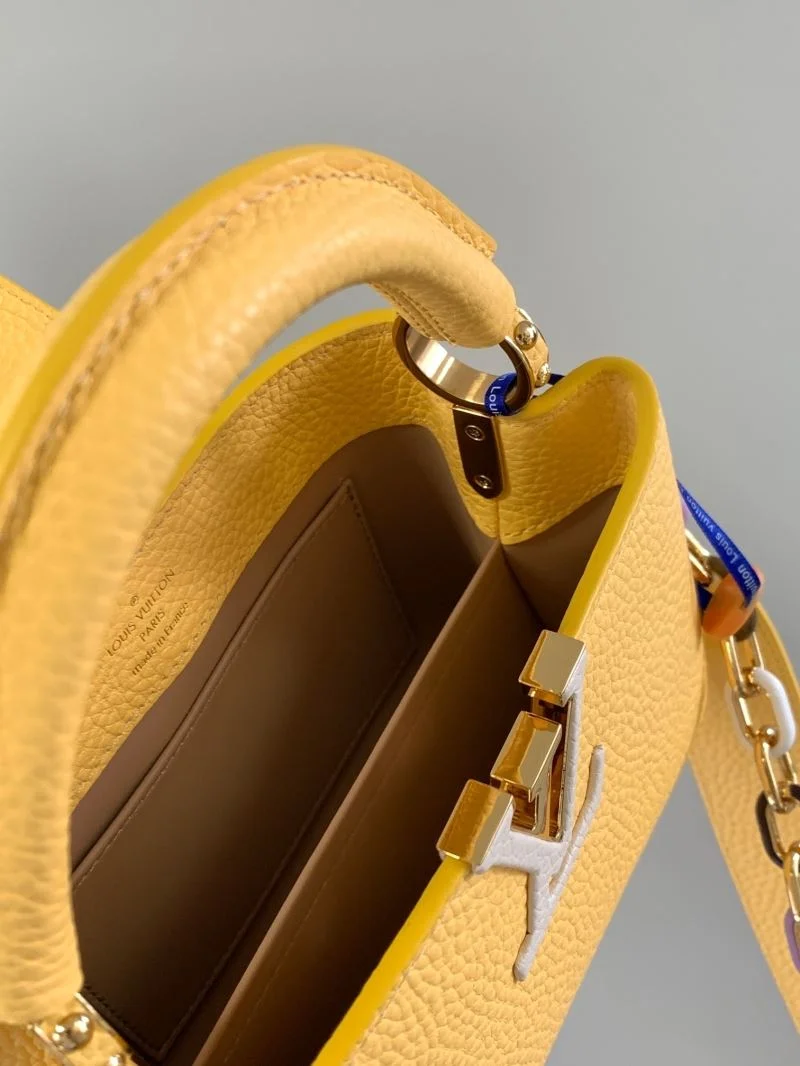 BestValue Louis Vuitton Capucines BB Bags 40062