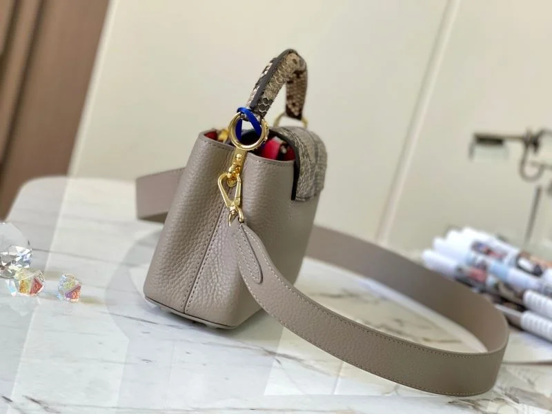 Lightweight Louis Vuitton Capucines BB Bags 40058
