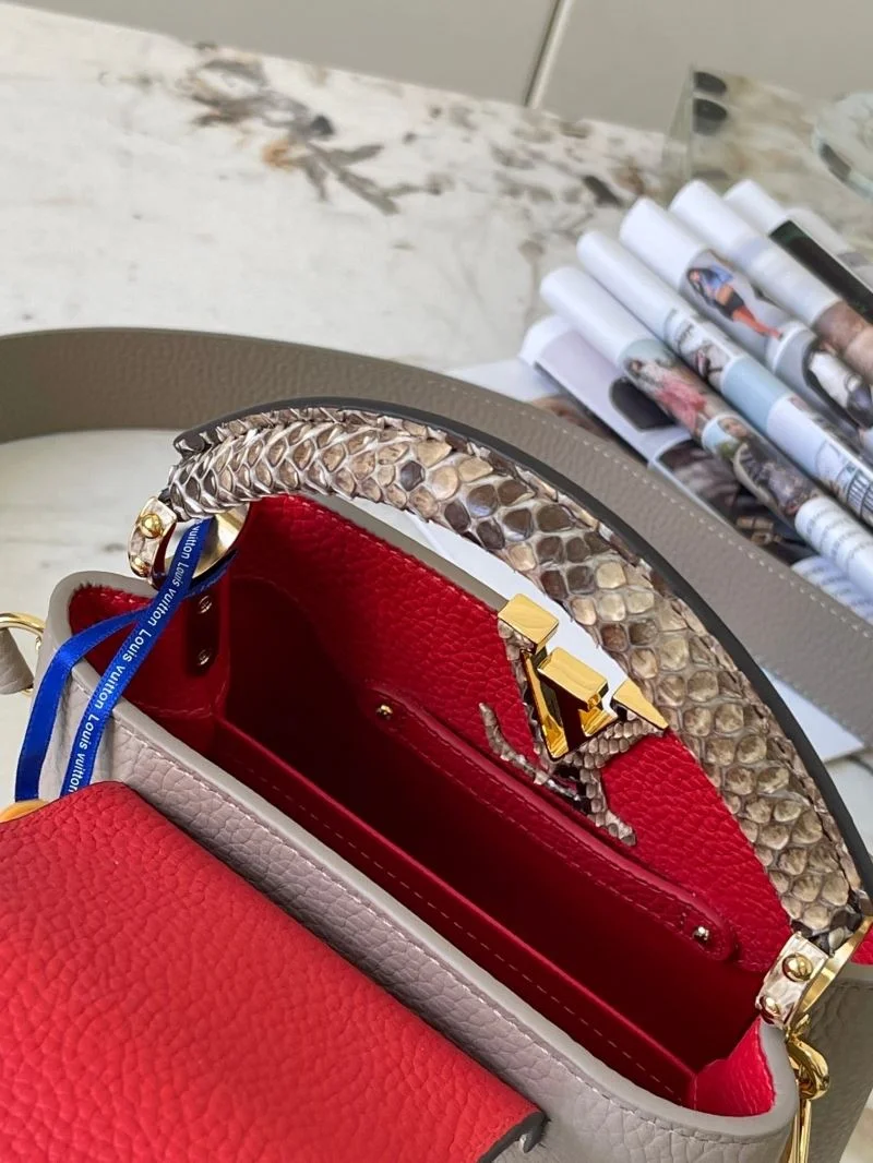 Lightweight Louis Vuitton Capucines BB Bags 40058