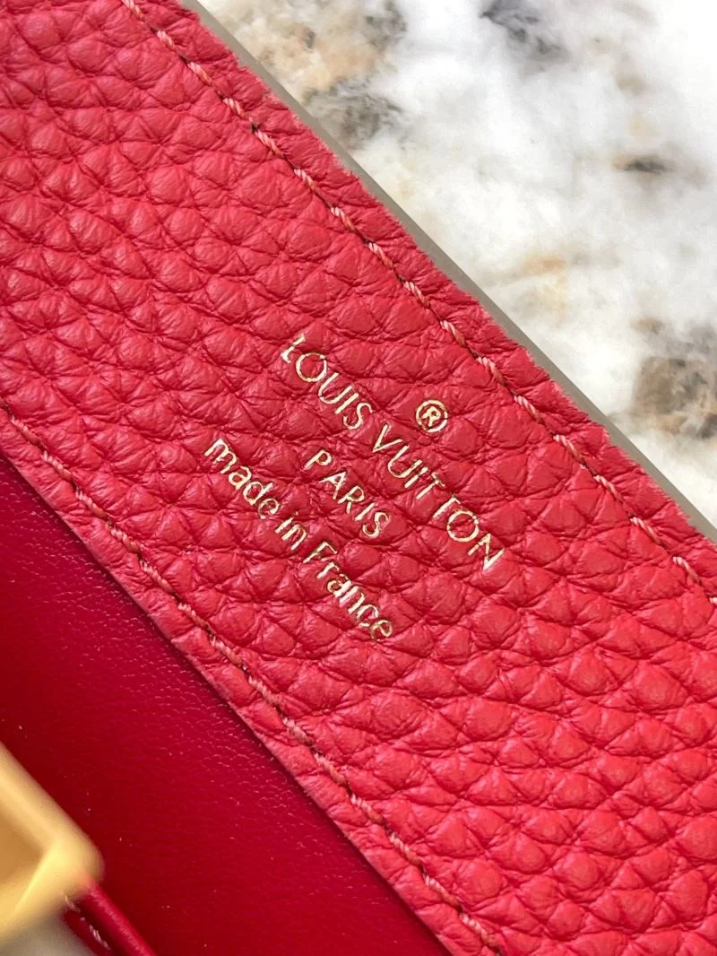Lightweight Louis Vuitton Capucines BB Bags 40058
