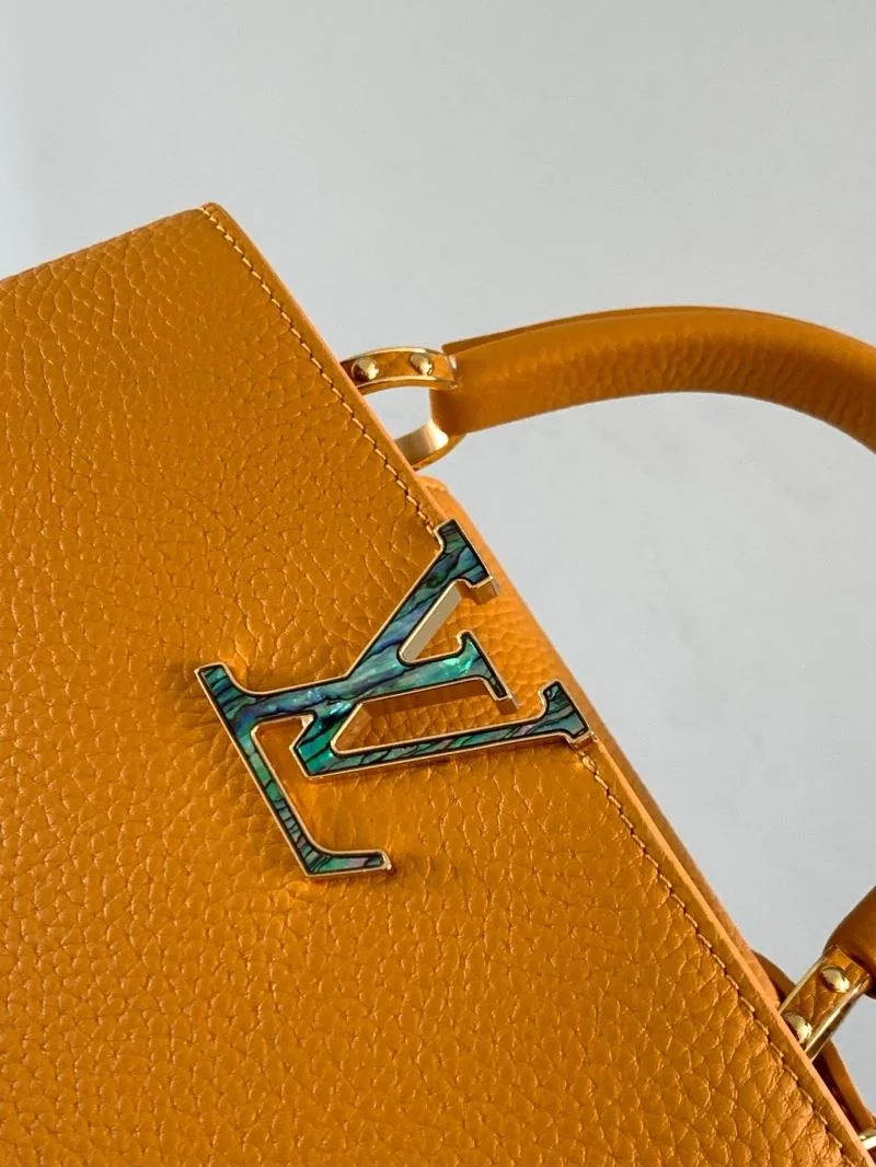 Lightweight Louis Vuitton Capucines BB Bags 40045