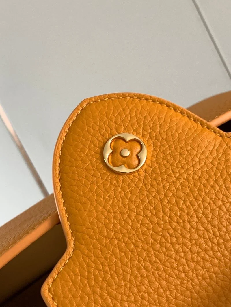 Lightweight Louis Vuitton Capucines BB Bags 40045