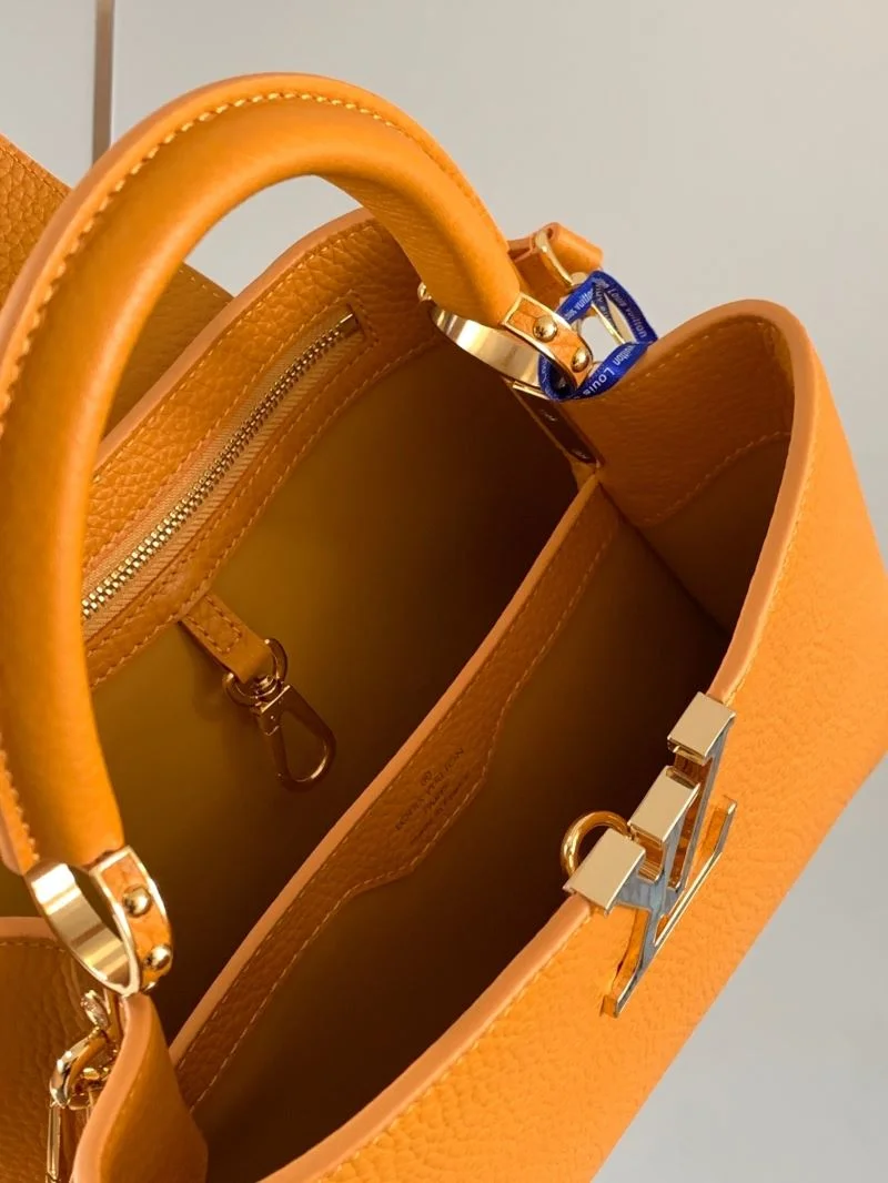 Lightweight Louis Vuitton Capucines BB Bags 40045