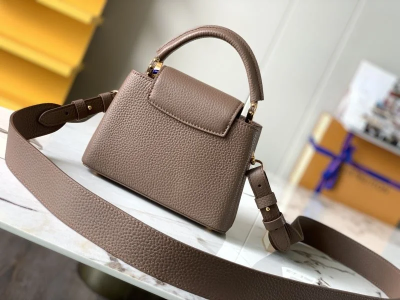 EasyMatch Louis Vuitton Capucines BB Bags 40056