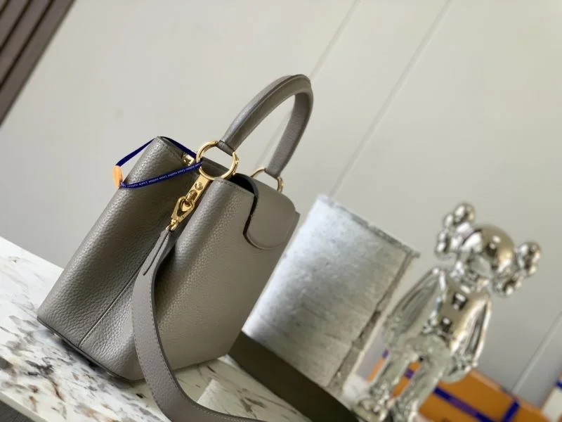 Popular Louis Vuitton Capucines BB Bags 40042