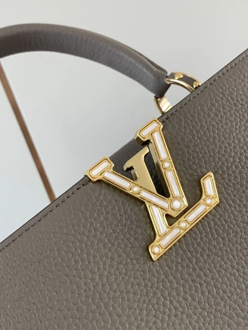 Popular Louis Vuitton Capucines BB Bags 40042
