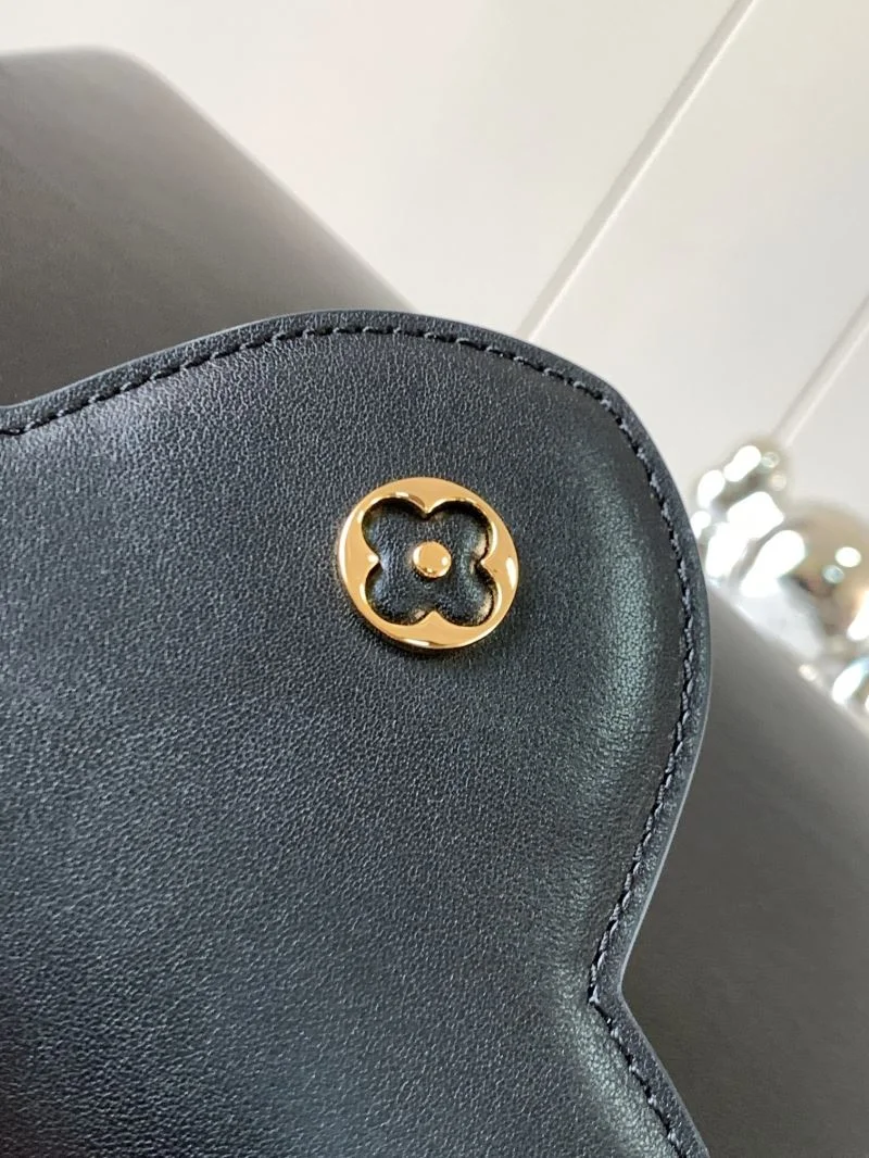 Comfortable Louis Vuitton Capucines BB Bags 40057