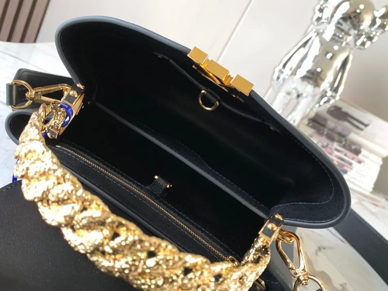 Comfortable Louis Vuitton Capucines BB Bags 40057