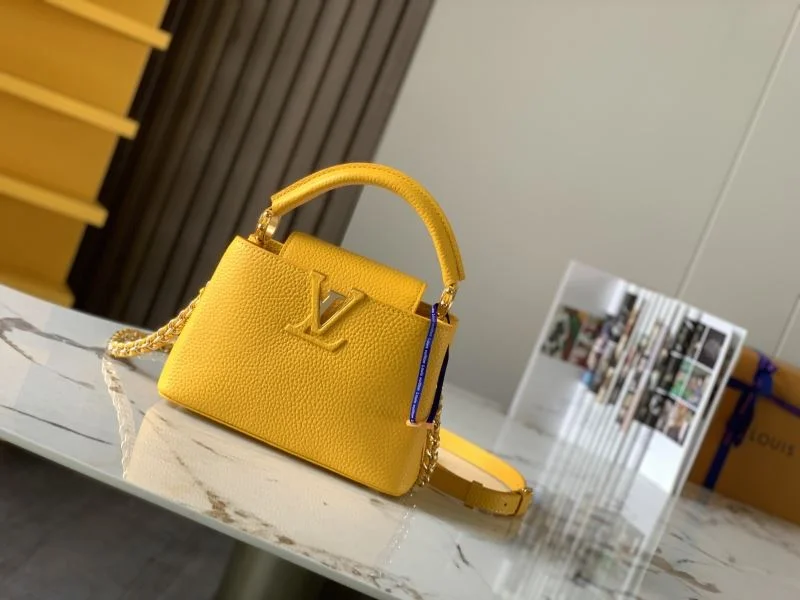 BestValue Louis Vuitton Capucines BB Bags 40121
