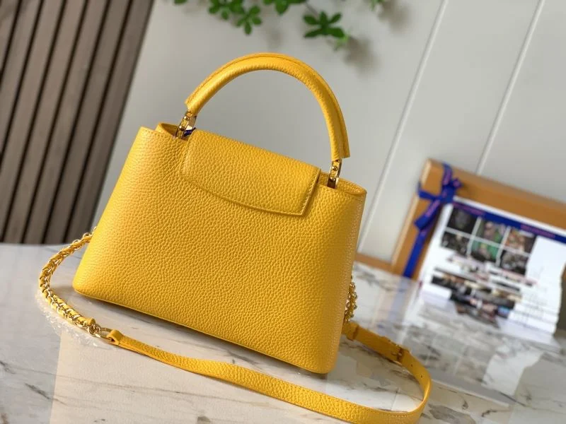 Chic Louis Vuitton Capucines BB Bags 40040