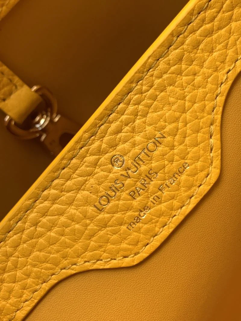 Chic Louis Vuitton Capucines BB Bags 40040