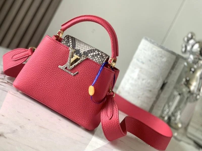 Popular Louis Vuitton Capucines BB Bags 40074