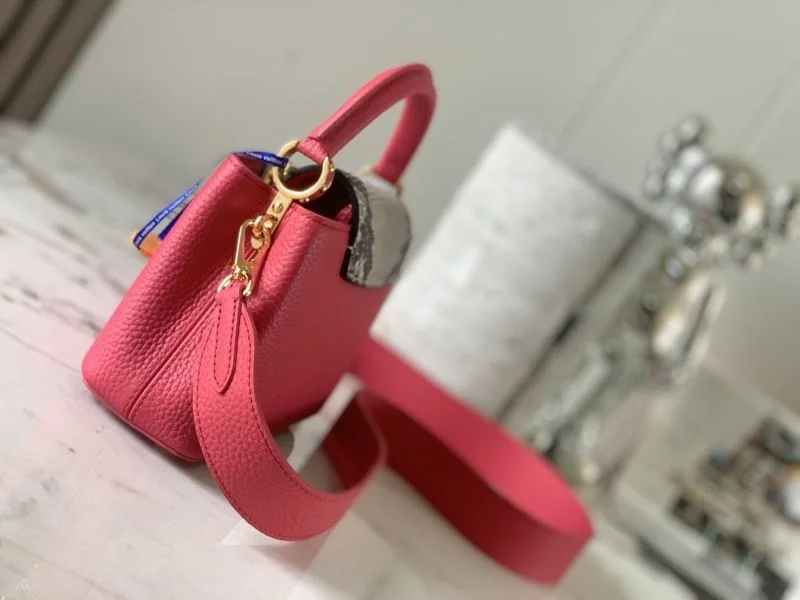 Popular Louis Vuitton Capucines BB Bags 40074