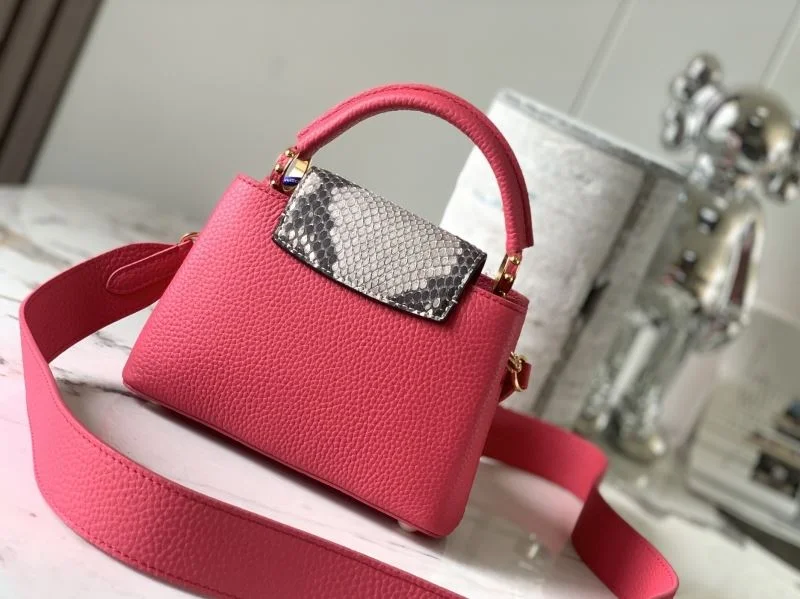 Popular Louis Vuitton Capucines BB Bags 40074