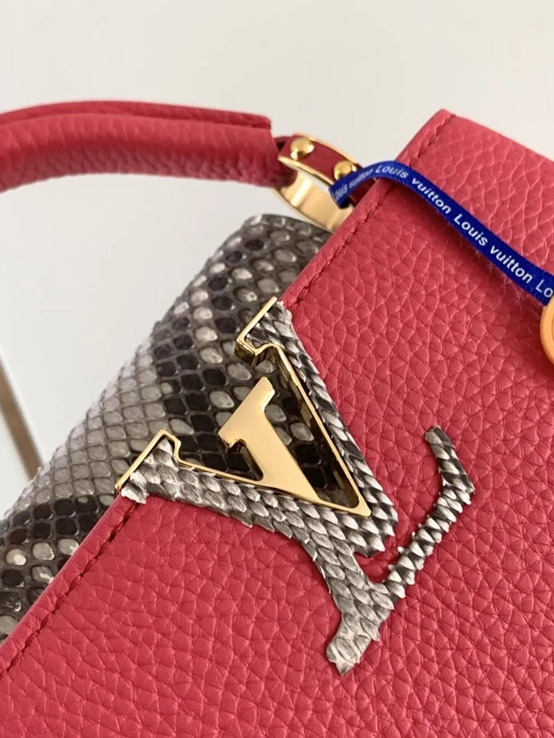 Popular Louis Vuitton Capucines BB Bags 40074