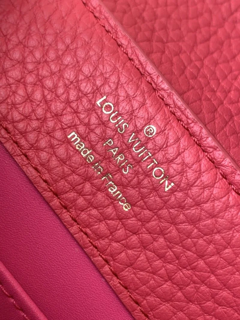 Popular Louis Vuitton Capucines BB Bags 40074