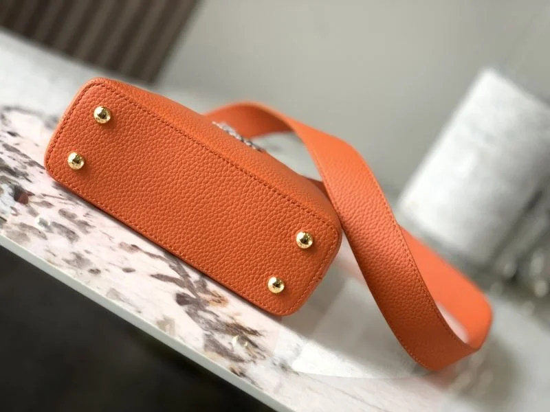 Unique Louis Vuitton Capucines BB Bags 40029