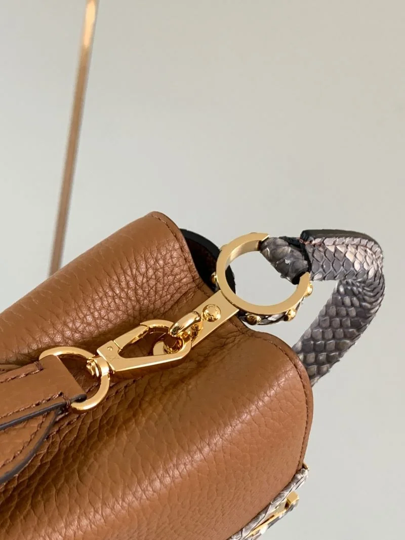 EasyMatch Louis Vuitton Capucines BB Bags 40065