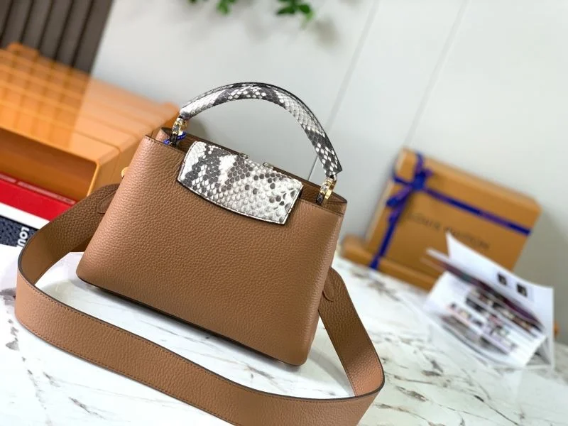 SmartChoice Louis Vuitton Capucines BB Bags 40031
