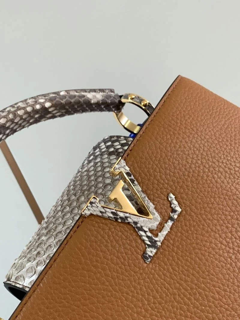 SmartChoice Louis Vuitton Capucines BB Bags 40031