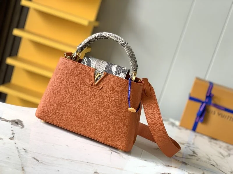 SmartChoice Louis Vuitton Capucines BB Bags 40018