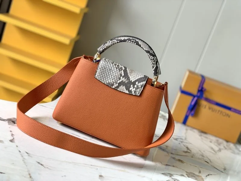 SmartChoice Louis Vuitton Capucines BB Bags 40018
