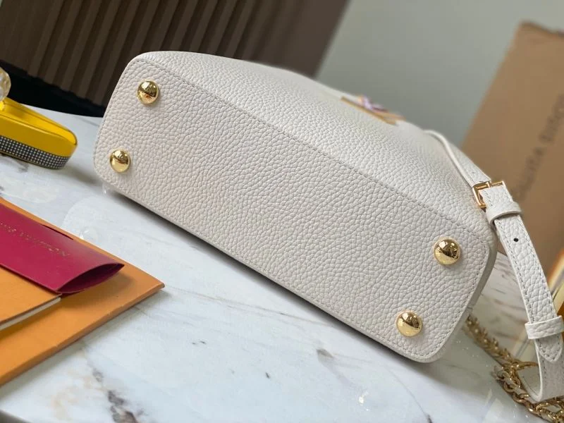 EasyCare Louis Vuitton Capucines BB Bags 40049