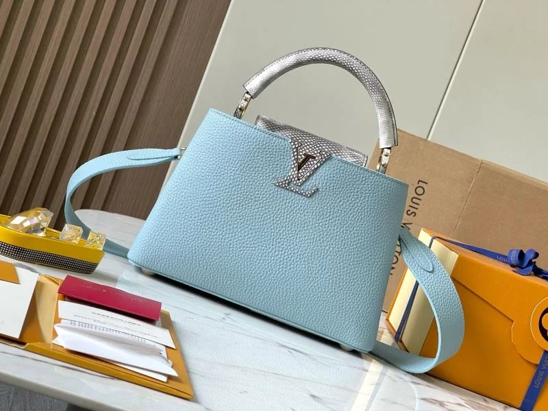 Louis Vuitton Capucines BB Bags Sleek 40007