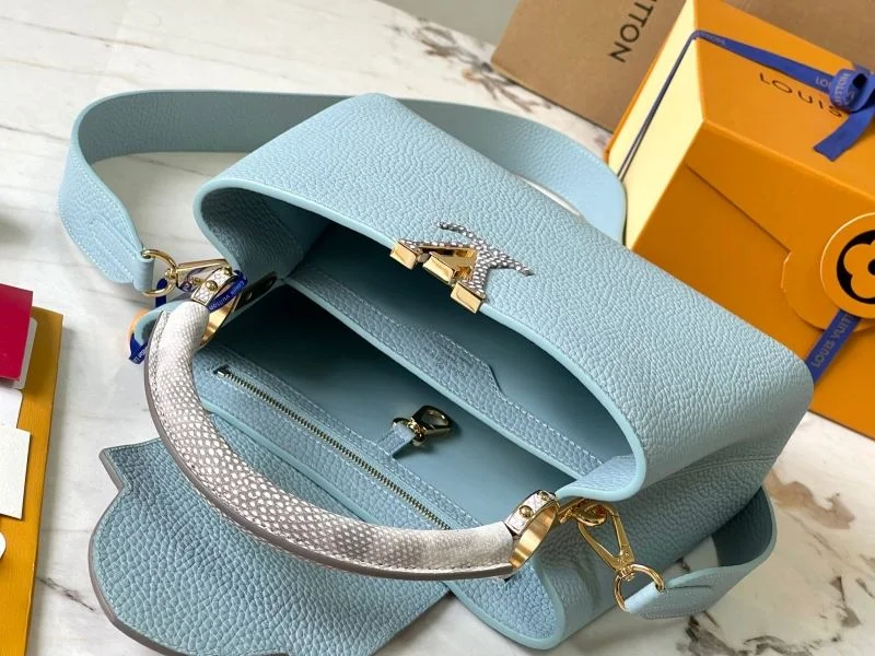 Louis Vuitton Capucines BB Bags Sleek 40007