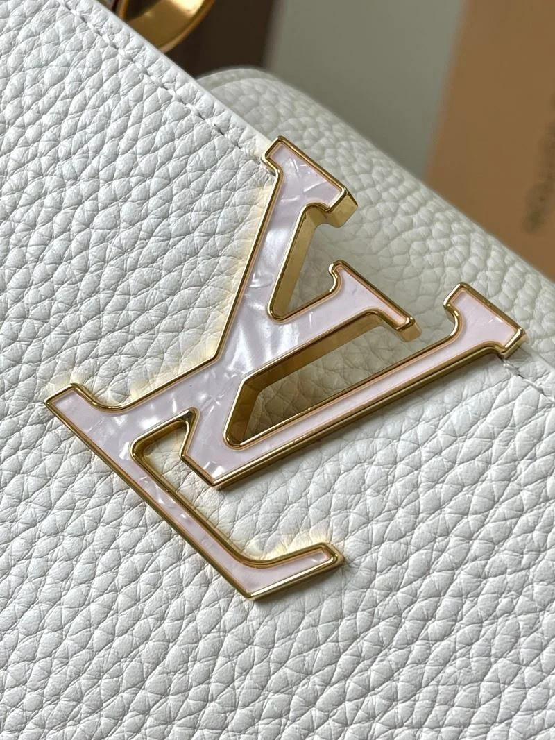 Louis Vuitton Capucines BB Bags FashionForward 40012