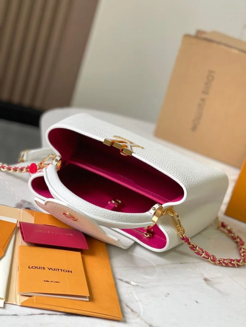 Louis Vuitton Capucines BB Bags Unisex 40009