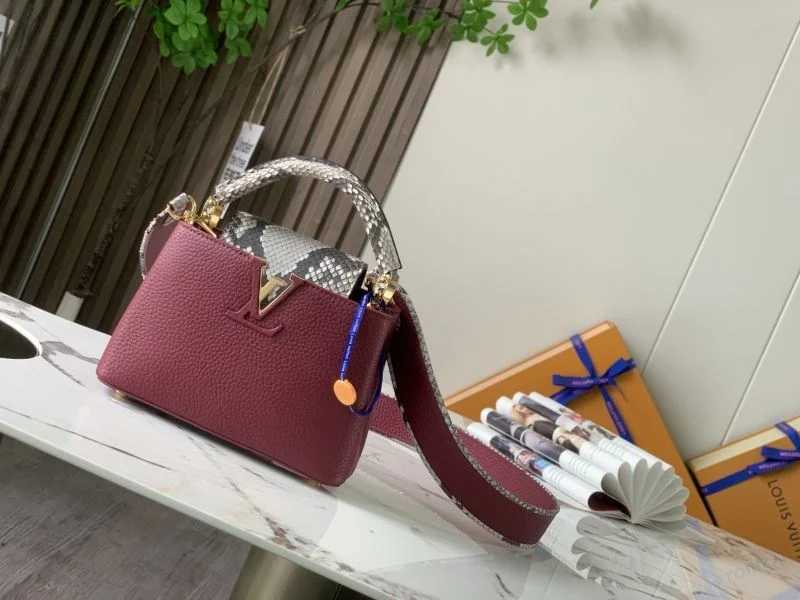 DailyWear Louis Vuitton Capucines BB Bags 40002