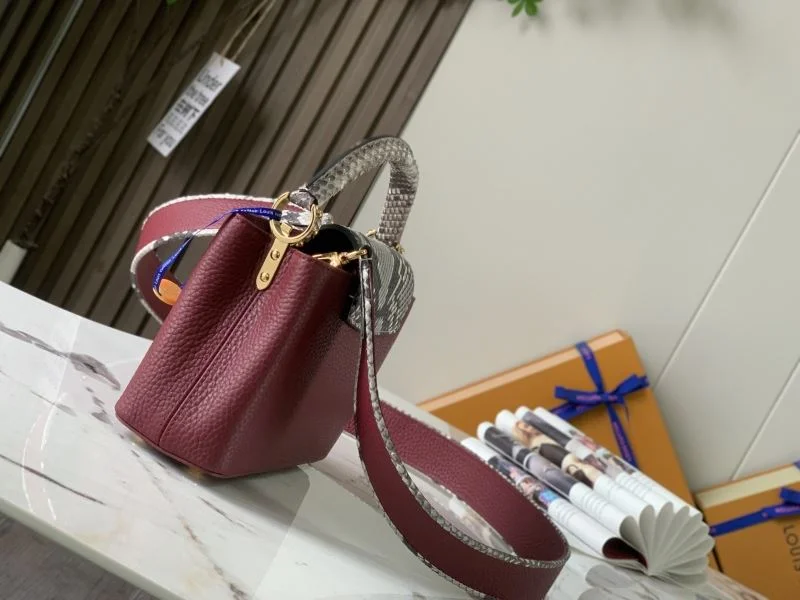 DailyWear Louis Vuitton Capucines BB Bags 40002