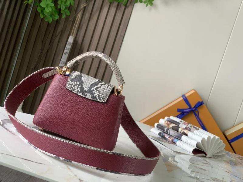 DailyWear Louis Vuitton Capucines BB Bags 40002