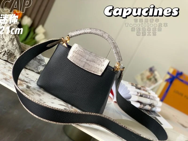 Modern Louis Vuitton Capucines BB Bags 39996