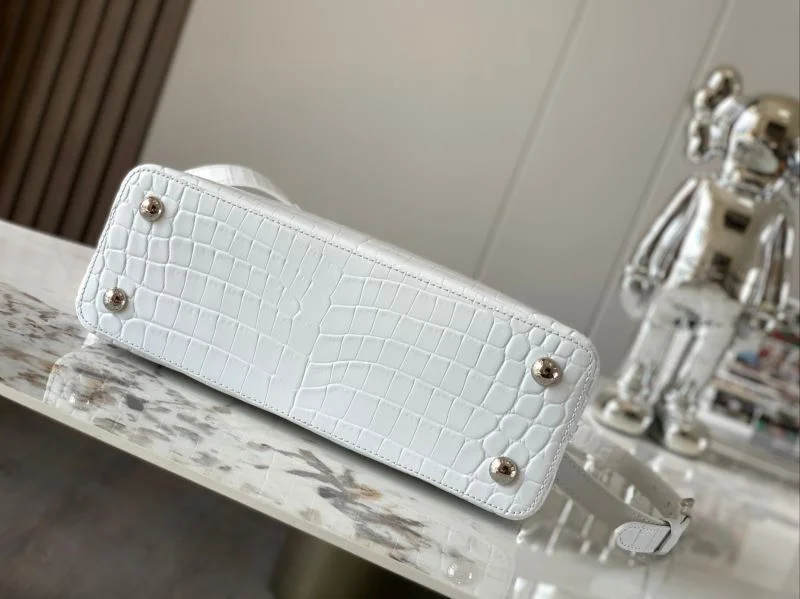 Louis Vuitton Capucines BB Bags GoAnywhere 39990