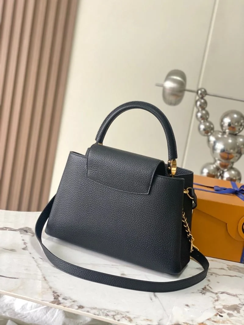 Minimalist Louis Vuitton Capucines BB Bags 39991